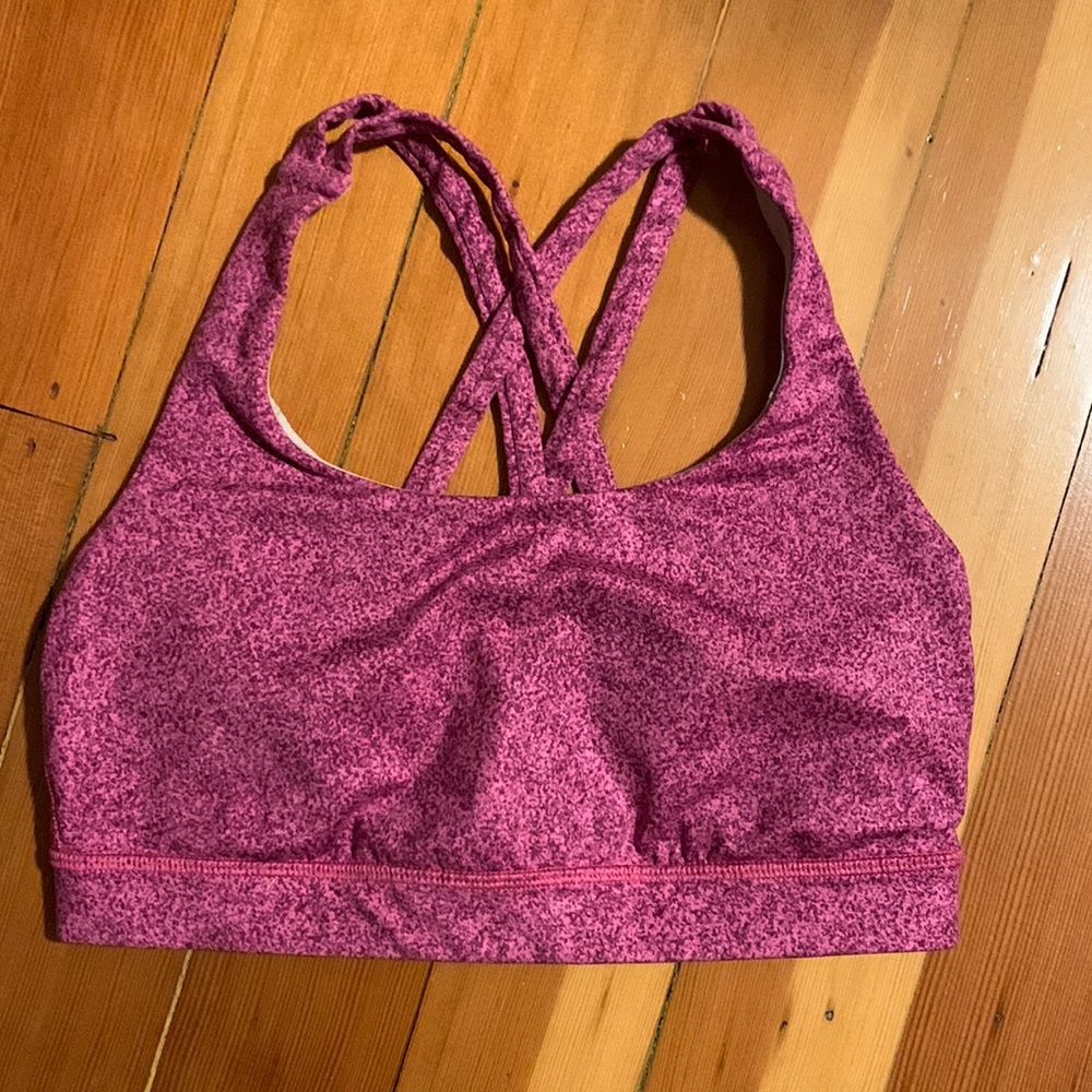 lululemon pink sports bra